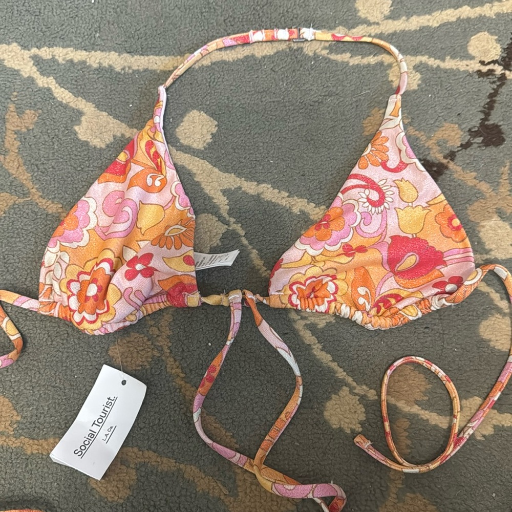 Women’s Pacsun bikini top